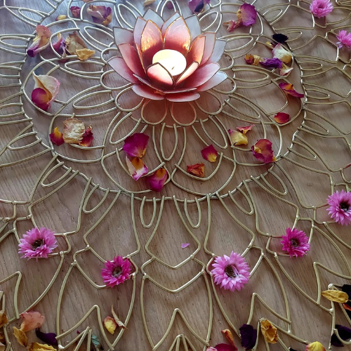 Mandala mit Kerze (Retreat in der Ägais: Lustbewusst - die Macht der weiblichen Lust by Violeta Labella)
